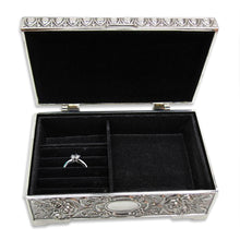 Load image into Gallery viewer, Personalised Jewellery Box Mothers Day Gift - EDSG
